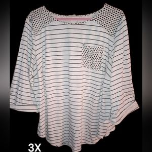 Half sleeve women's shirt